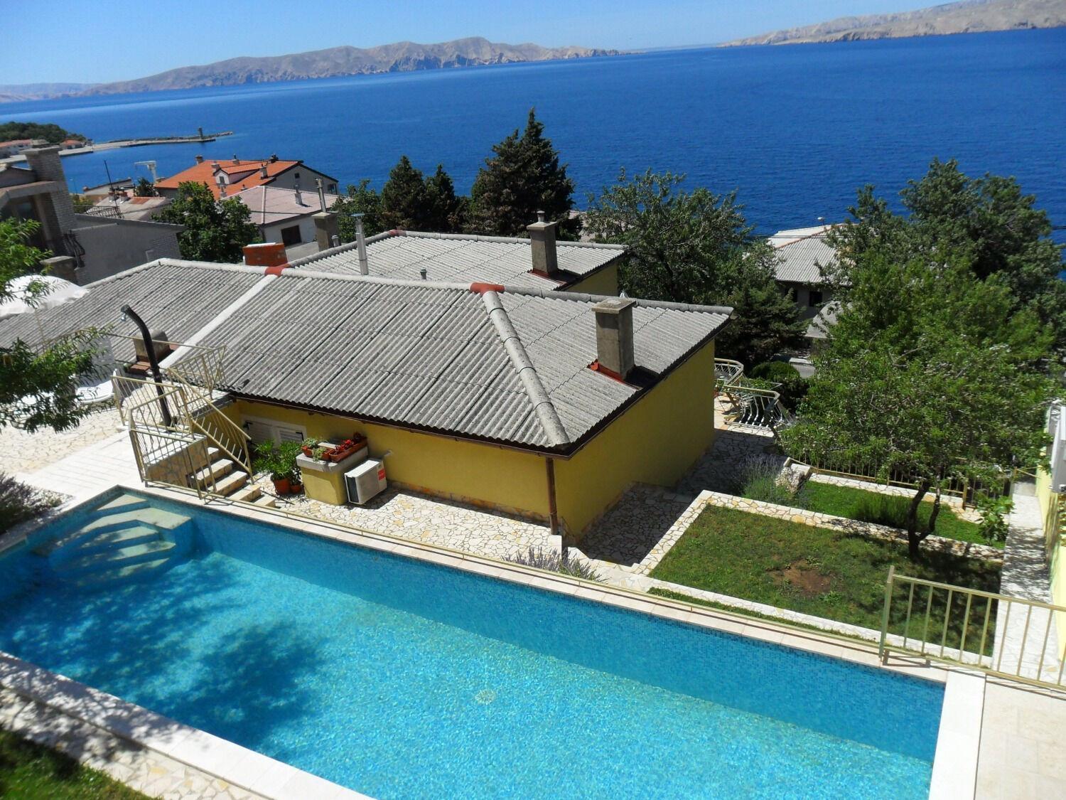 Apartments Zlato - With Pool Senj  Luaran gambar